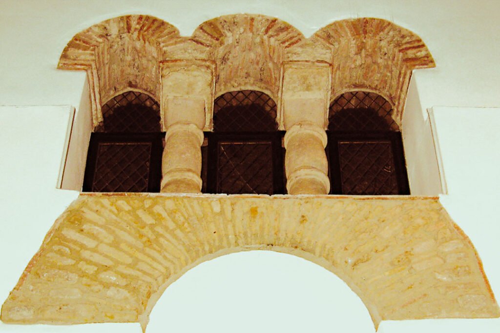 church-gallery-wide-02